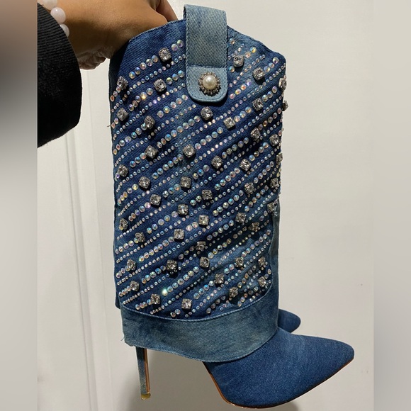 AZALEA WANG ( LEAVE IT ALL BEHIND STILETTO BOOTIE) Sold out Online!! - Picture 5 of 12